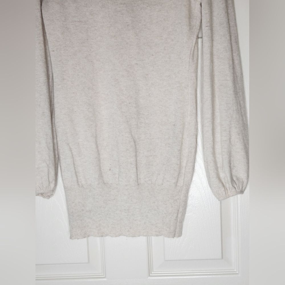 BCBGMAXAZRIA L Cream Lngslvs V-neck 1/4 Buttons ANGORA WOOL Blend Women Sweater - Picture 8 of 10